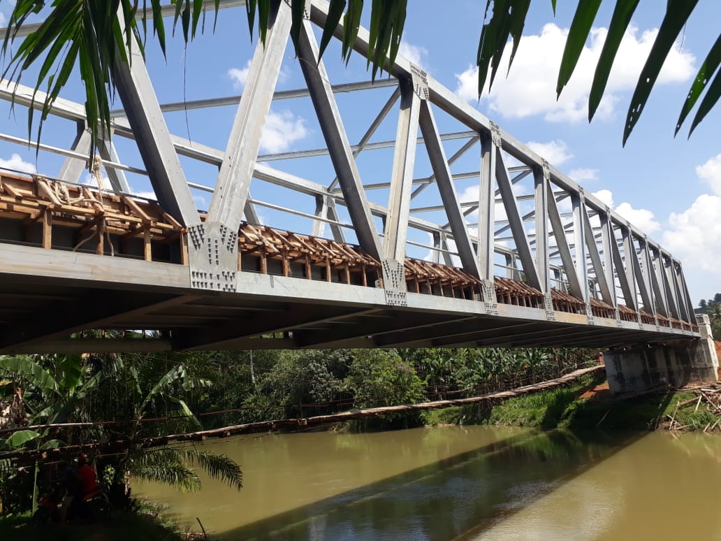 Pabrikasi Jembatan Rangka Baja  Jembatan  Indonesia