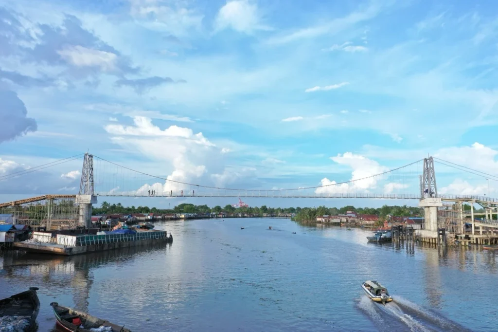 Jembatan Gantung Baja Antasan Bromo (steel Suspension Bridge)